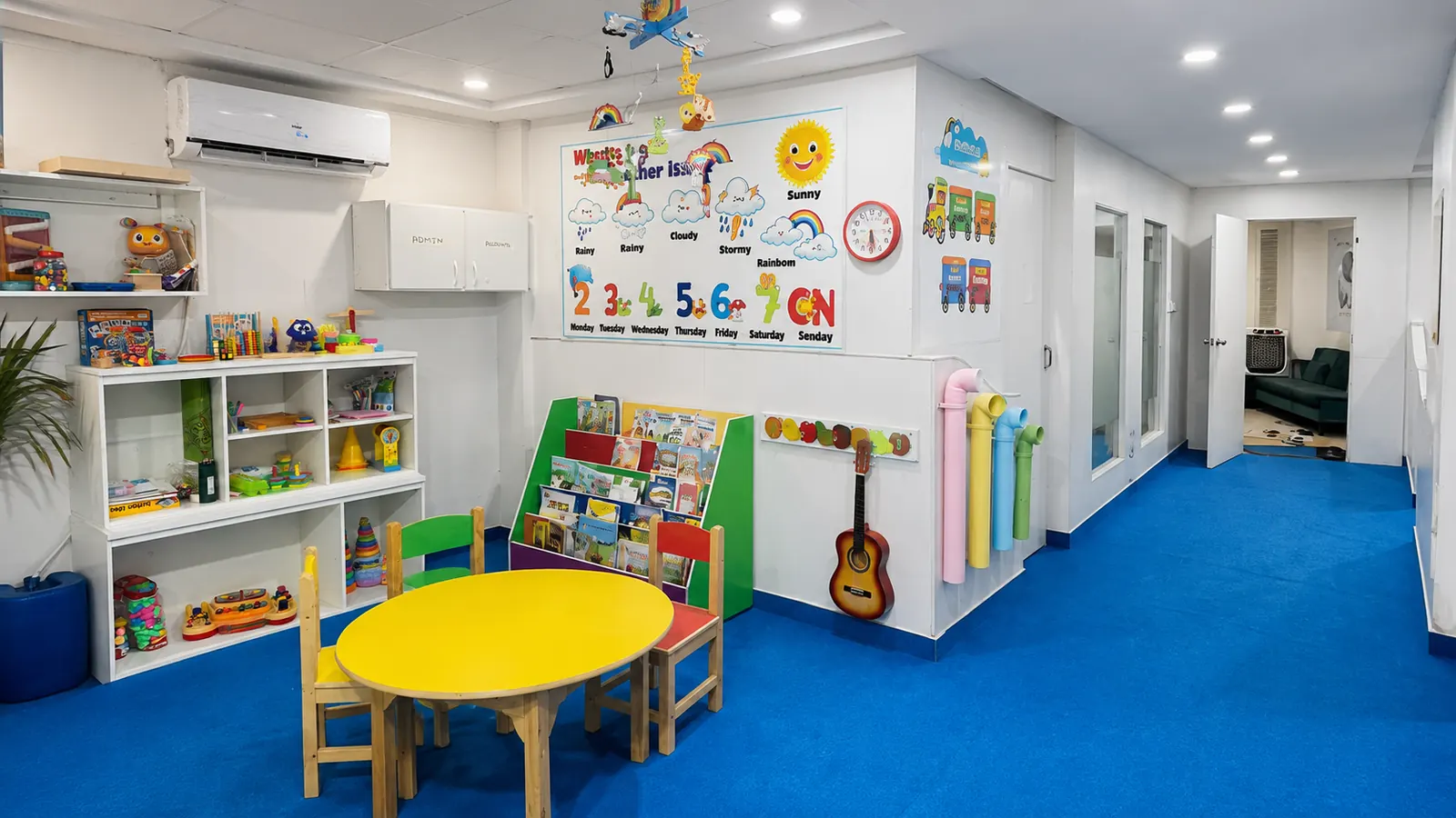 Ingenious Educational System کلاس روم اور تھراپی کی جگہ